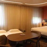 Novotel Normandie Hotel 4*