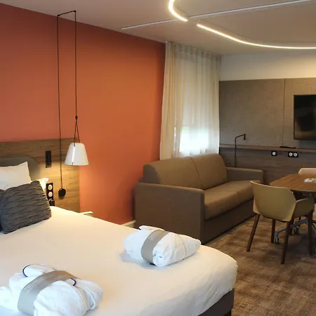 Novotel Normandie Hotel