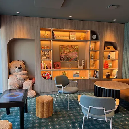 Novotel Normandie Otel 4*