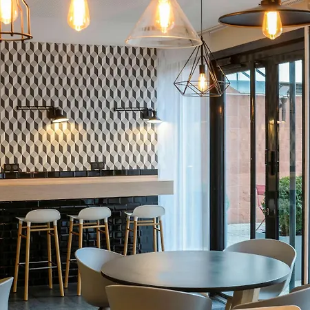 Hotel Novotel Normandie 4*