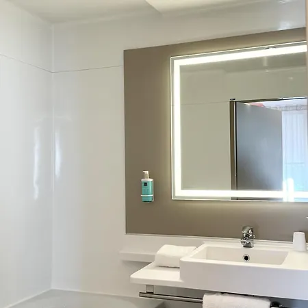 Novotel Normandie Hotel