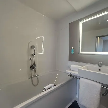 Hotel Novotel Normandie 4*